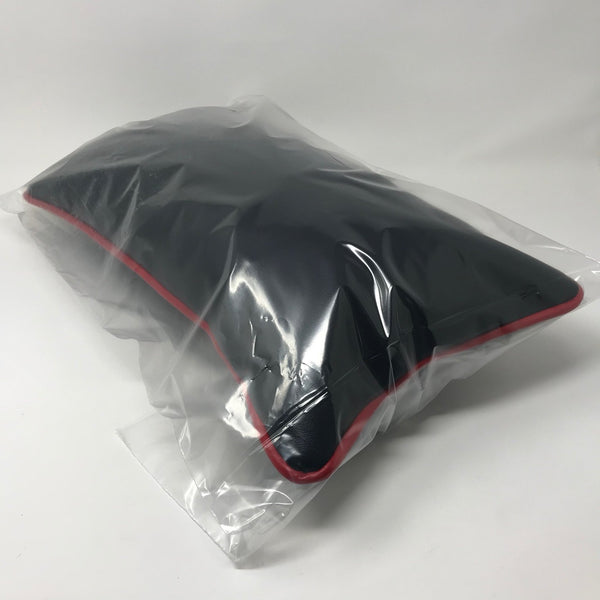 Available at True Tattoo Supply. Tattoo Pillow Covers are disposable and prefect to keep your Jewel Tattoo Pillow clean and easy to use with a brand new pillow cover for each client! These covers are sized to fit the Jewel Mini, Jewel OG, XL Jewel, & Square Jewel. 2mm thick Disposable Bags of 20 Clear Plastic